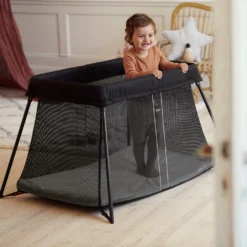 Lit Parapluie Light Noir De BabyBjörn 12 Lit Parapluie Light Noir De BabyBjörn -CYBEX || Beaba || Stokke Soldes Boutique 01005769 5